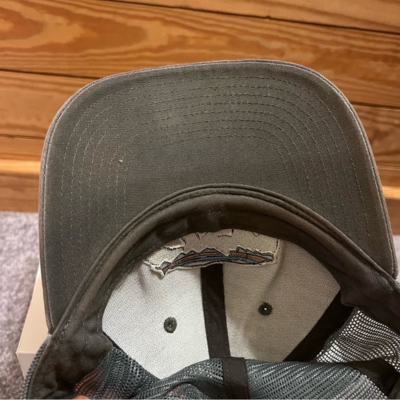 Patagonia Fitz Roy Bear Snapback Mesh Trucker Hat Cap Logo Adjustable Mesh - Picture 8 of 8